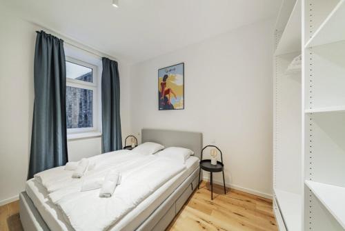 Apartment with Stylish Décor & Welcoming Flair