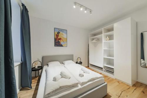 Apartment with Stylish Décor & Welcoming Flair