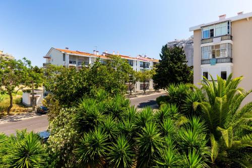 Myhomereservation Spacious Apartment T3 near Beach