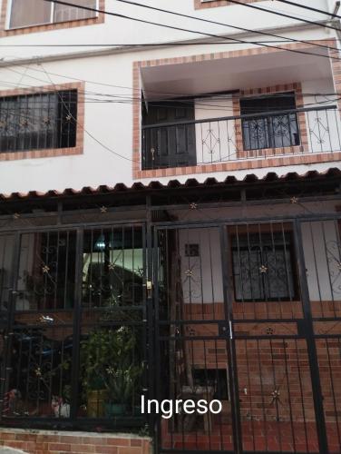 an entrance to an apartment building with wrought iron gates at Apartamento con vista a la ciudad en barrio campo hermoso 301 in Bucaramanga