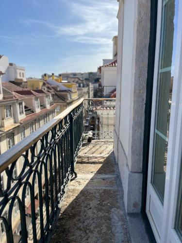 Lisbon Silver Flower II