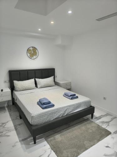 Alicante Modern Urban Apartment - Downtown & Cozy