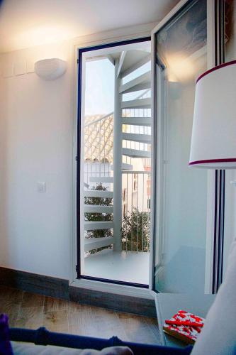 Overland Suites Catedral photo 94