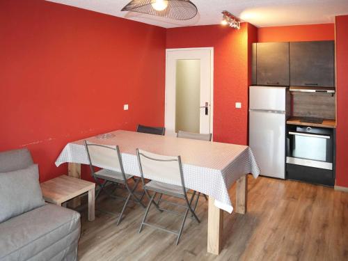Appartement rénové pour 8 pers, skis aux pieds, cœur de station, grande terrasse, box à skis - FR-1-322-564