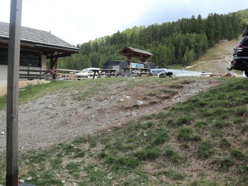 Appartement rénové pour 8 pers, skis aux pieds, cœur de station, grande terrasse, box à skis - FR-1-322-564