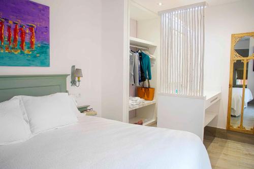 Overland Suites Catedral photo 109