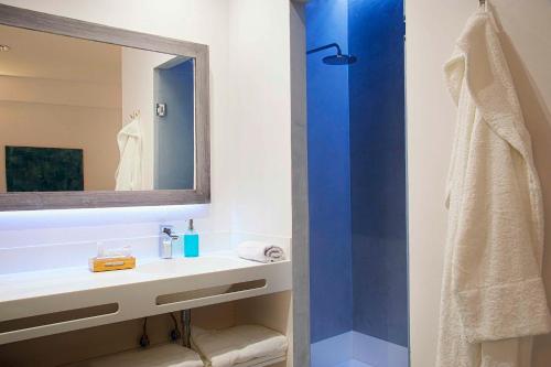 Overland Suites Catedral photo 79