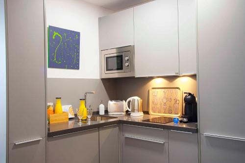 Overland Suites Catedral photo 121