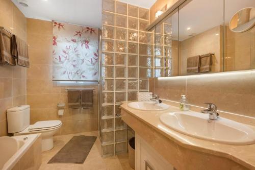 Golf Sea Retreat La Mairena Marbella East