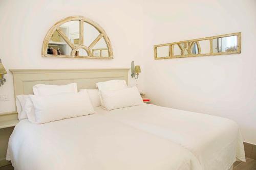 Overland Suites Catedral photo 31