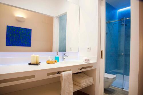 Overland Suites Catedral photo 52