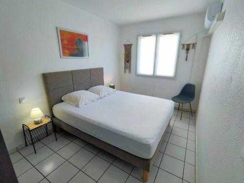 Appartement T2 parking climatisation, lumineux et moderne - 4VOIL245 -