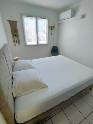 Appartement T2 parking climatisation, lumineux et moderne - 4VOIL245 -