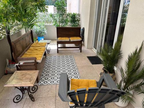 Prado-Parc-Chanot-Stade Orange 6 personnes avec parking sécurisé