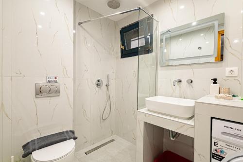 SeaView House Nikiti 1