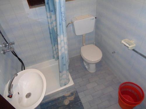 Apartments with parking space Crikvenica - 27709