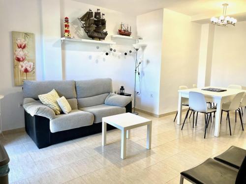 Apartamento en alquiler en Denia - ES-373-40