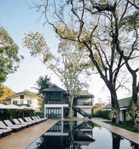 MORA Boutique Hotel — Pool view