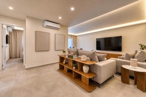 Nueva Andalucia Holiday Home