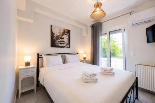 Diogenis Apartments Near Athens Airport By SEM