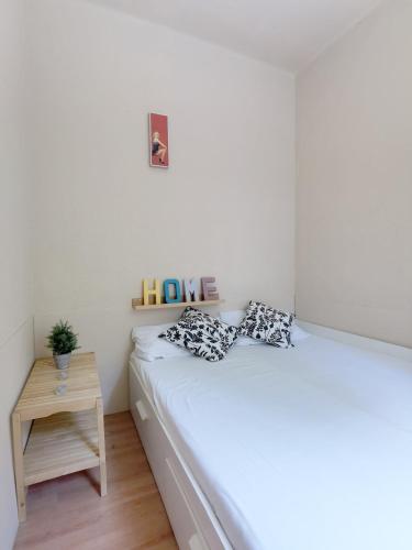 MarBarcelona Coliving Aviacio