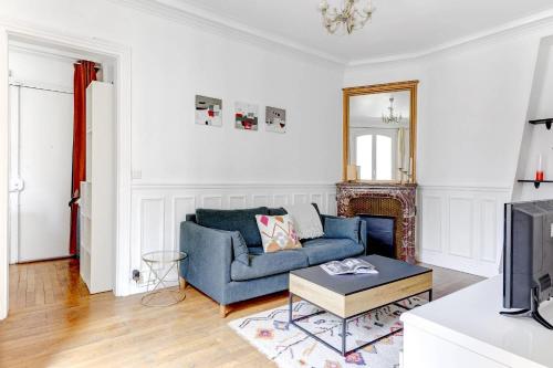 BnBNova - Stylish - 1BR - Steps from Le Marais & Montorgueil
