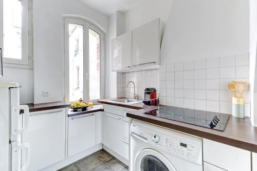 BnBNova - Stylish - 1BR - Steps from Le Marais & Montorgueil