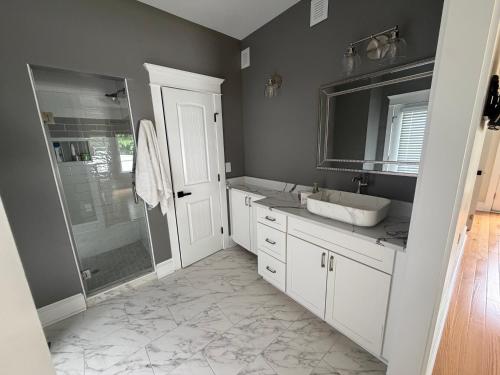 a bathroom with a sink and a shower at Room in private house for Rent in Nice Neighborhood in Midlothian
