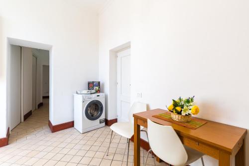 Lopez 20 - a Big Family Apartment