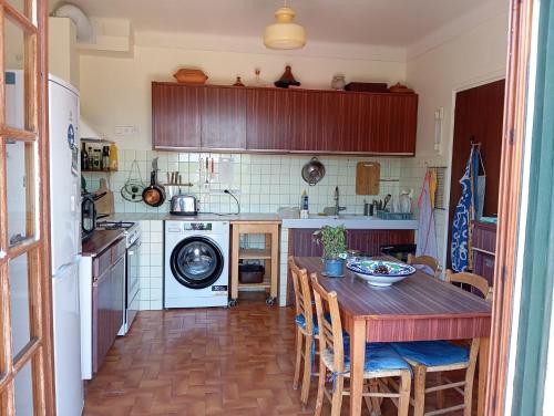 Bedroom with private bathroom in Aix en Provence - colocation