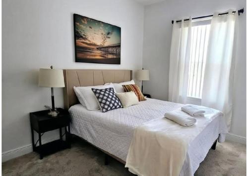Resort-Style Home in gated community with ammenities close to MCO and Parks! photo 9
