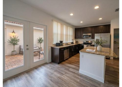 Resort-Style Home in gated community with ammenities close to MCO and Parks! photo 6