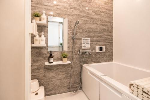 HK Apartment in Tenjinbashi - East Umeda