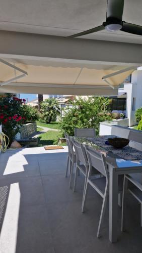 Giasemi BEACHFRONT NIKITI