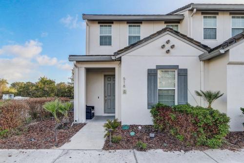 Private Pool 3BR Retreat Near Orlando Attractions photo 10