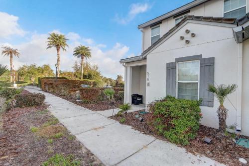 Private Pool 3BR Retreat Near Orlando Attractions photo 44
