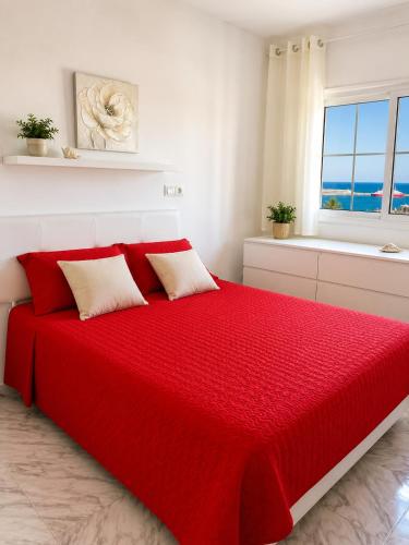 1 BR Sea View with Steps to Beach in Los Cristianos by Aqua Vista Tenerife
