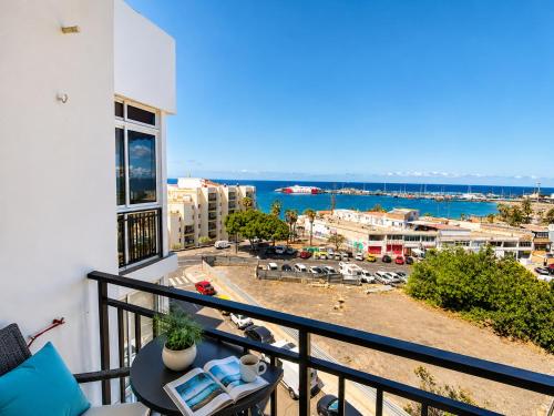 1 BR Sea View with Steps to Beach in Los Cristianos by Aqua Vista Tenerife