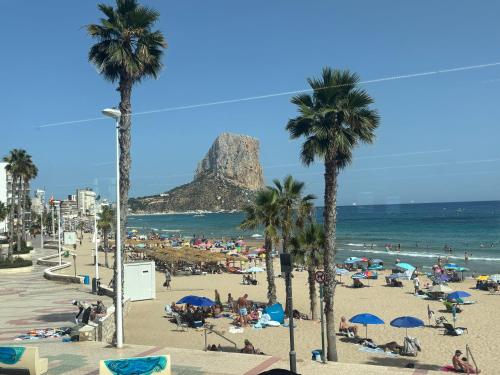 Premium Calp holiday, 3 min beach with pool