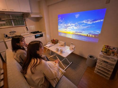 41m2 Family Apartment , Free Parking , Sleeps 5 , 9 Min to Matsuyama Station