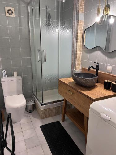 Studio provençal chic, en plein centre de Saint-Raphaël
