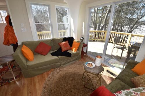 Sturgeon Pool Lake House – Photos 4