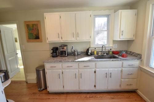 Sturgeon Pool Lake House – Photos 3