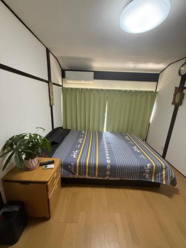 安易旅馆2号房间