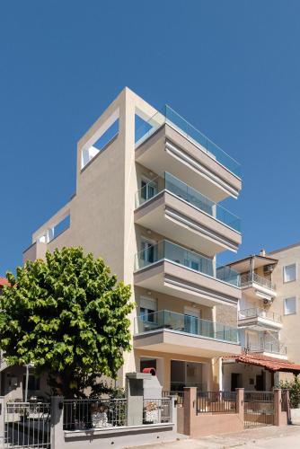 Adriana Suites, Comfortable living in Nea Kallikratia