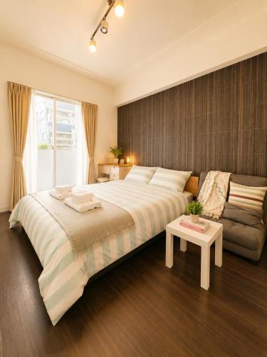 Central Namba 5min Kuromon Market 黒門市場徒歩5分 Entire Private Apt