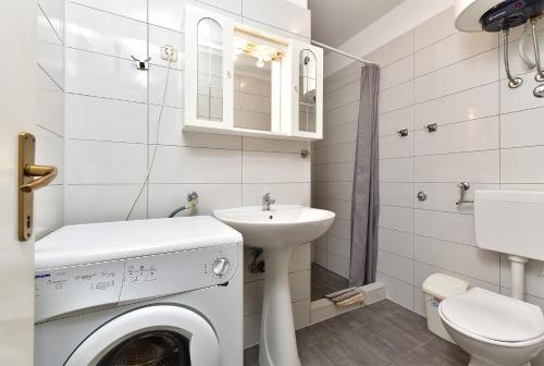 Apartments Marija 85