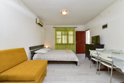 Apartments Marija 85