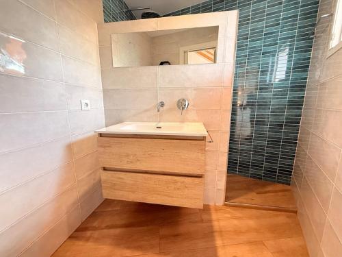 Gerona Apartments