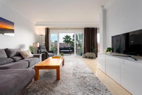 La Fragata Estepona 3b 2b Seaview